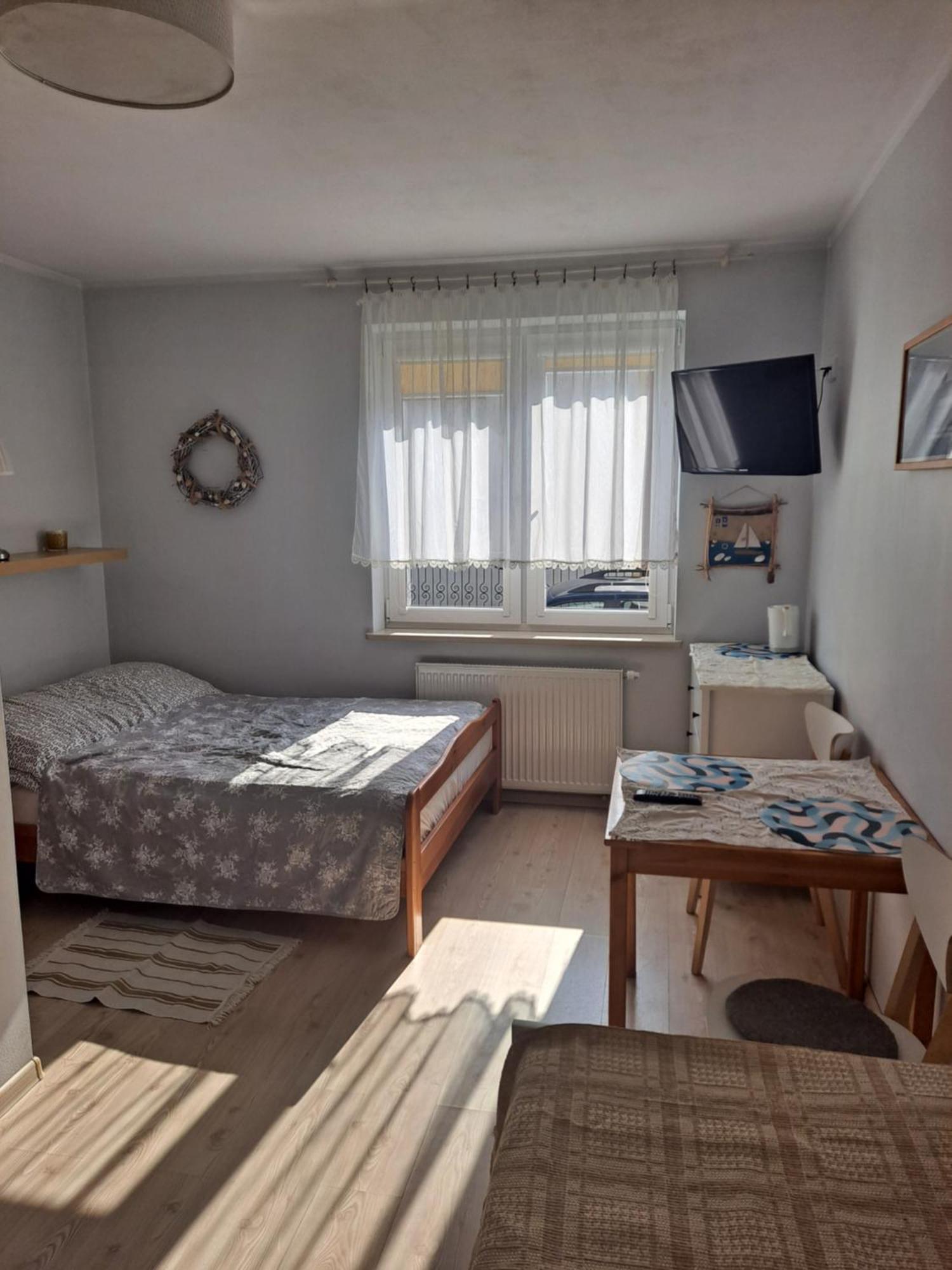 Apartament Pokoje U Franka 亚斯塔尔尼亚 外观 照片